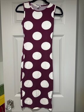 Sleeveless Burgundy Polka Dot Midi Dress with White Circles
